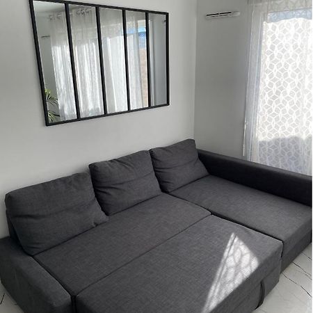 Grand F3 A 30Mn De Paris - Terrasse + Parking Prive Apartman Saint-Ouen-l'Aumone Kültér fotó